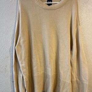 Gap Womens Beige Long Sleeve Knit
Pullover Sweatshirt Size 2XL